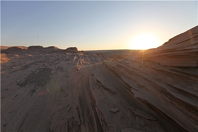 男生和女生一起差差下载大全：双人竞速新作登场，差异化合作引爆赛道默契革命-5