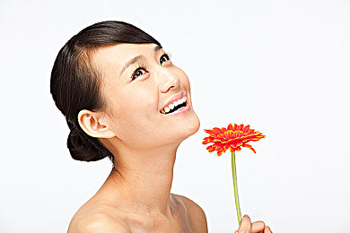 老公醉酒妻子和朋友3p：竞速新作颠覆传统，多重叙事考验驾驶道德与人性抉择