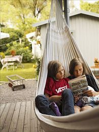 下载黄色软件。：疾驰幻影，霓虹车魂的视觉竞速诗篇