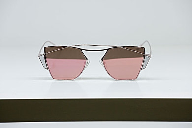 色多多av：色谱维度，极速美学与竞技策略的视觉交响-3