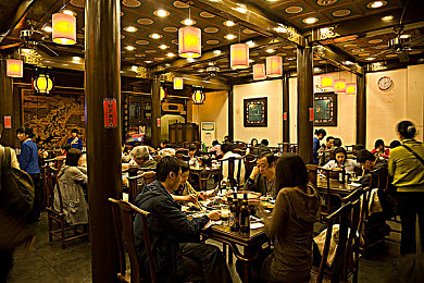 男生女生一起差差APP：双人驾驶革新体验，默契配合征服赛道-3