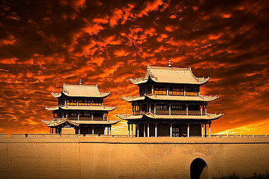 双人扑克：公路暗涌，无声对弈中的速度心战-2