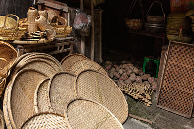 黄下载vivo:疾驰幻彩,极速解谜的赛道狂想曲-4